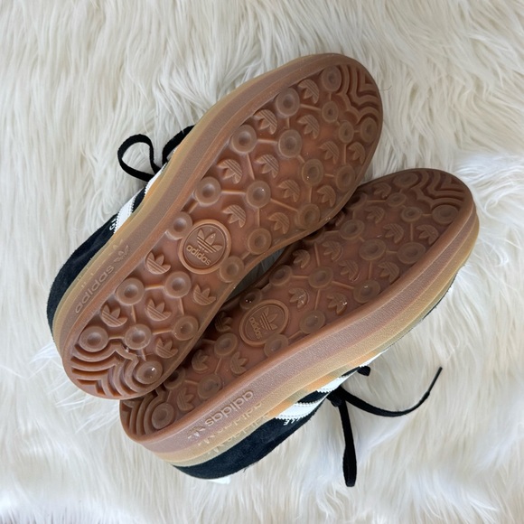 Adidas Gazelles - Picture 2 of 2